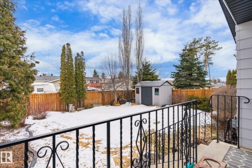 8427 152B Avenue, Edmonton, AB - Outdoor