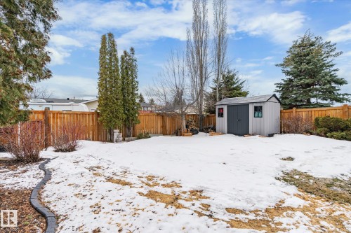 8427 152B Avenue, Edmonton, AB - Outdoor