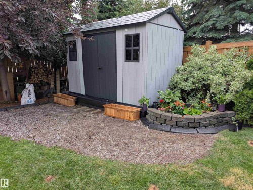 8427 152B Avenue, Edmonton, AB - Outdoor