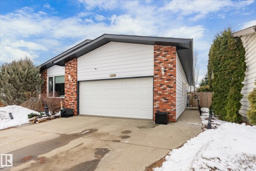 8427 152B Avenue, Edmonton, AB - Outdoor With Exterior