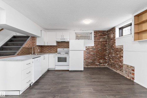 Full kitchen including dishwasher. Basement - 6103-6105 97A Avenue, Edmonton, AB - Indoor Photo Showing Kitchen
