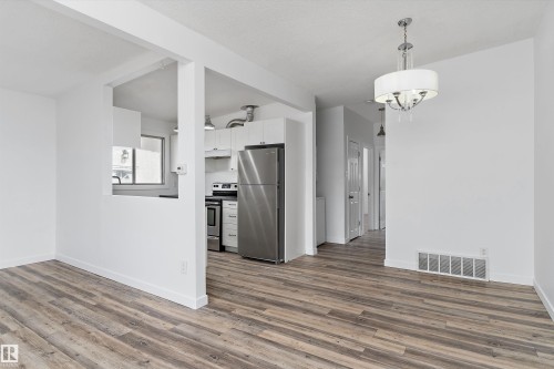 6103-6105 97A Avenue, Edmonton, AB - Indoor