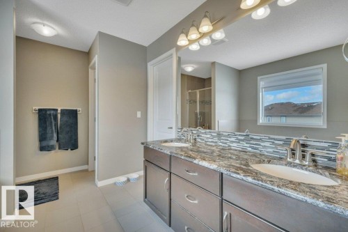 1844 56 Street, Edmonton, AB - Indoor Photo Showing Bathroom