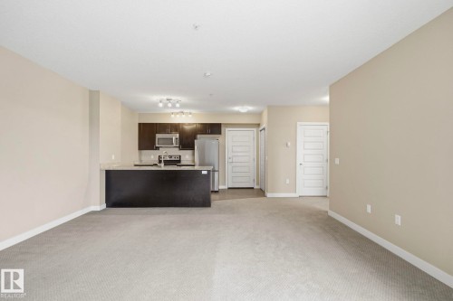 511 1230 Windermere Way, Edmonton, AB - Indoor Photo Showing Kitchen