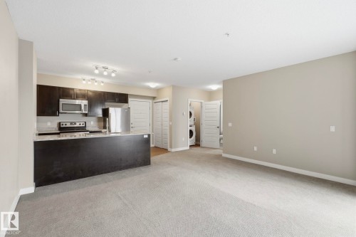511 1230 Windermere Way, Edmonton, AB - Indoor Photo Showing Kitchen