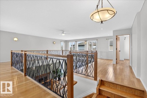 1004 Downey Way, Edmonton, AB - Indoor Photo Showing Other Room