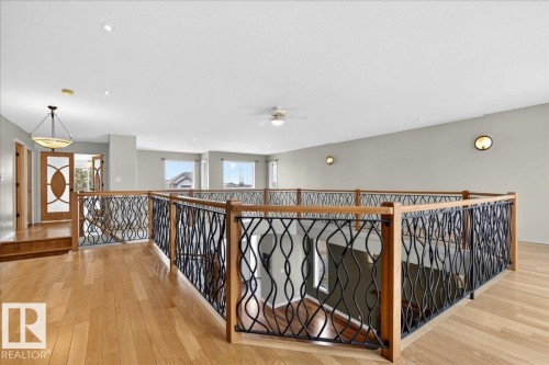 1004 Downey Way, Edmonton, AB - Indoor Photo Showing Other Room