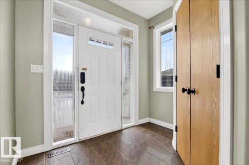 1004 Downey Way, Edmonton, AB - Indoor Photo Showing Other Room