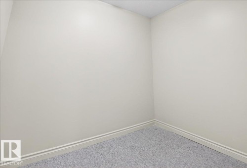 1004 Downey Way, Edmonton, AB - Indoor Photo Showing Other Room