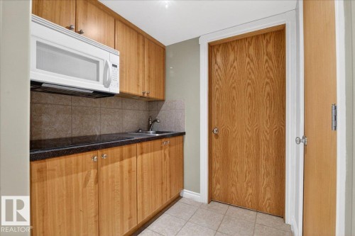 1004 Downey Way, Edmonton, AB - Indoor