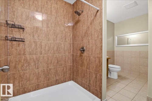 1004 Downey Way, Edmonton, AB - Indoor Photo Showing Bathroom