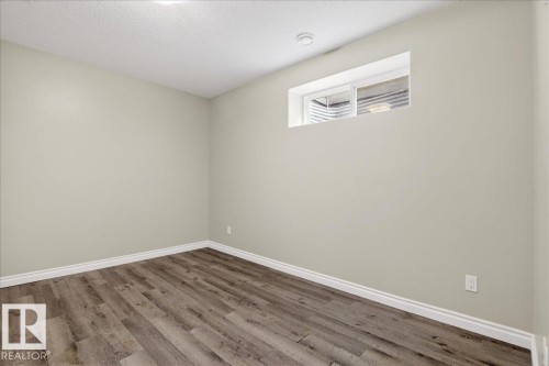 1004 Downey Way, Edmonton, AB - Indoor Photo Showing Other Room
