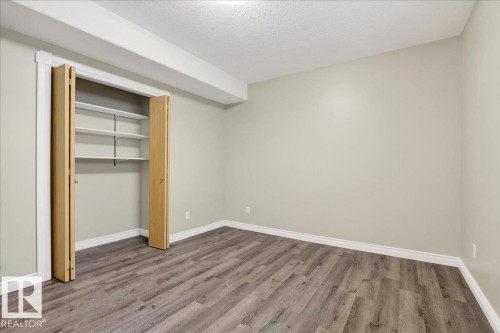 1004 Downey Way, Edmonton, AB - Indoor Photo Showing Other Room