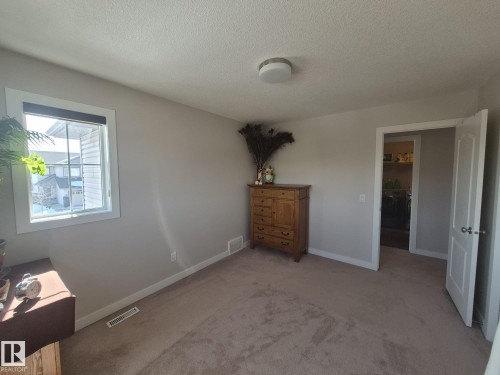 3308 18B Avenue, Edmonton, AB - Indoor