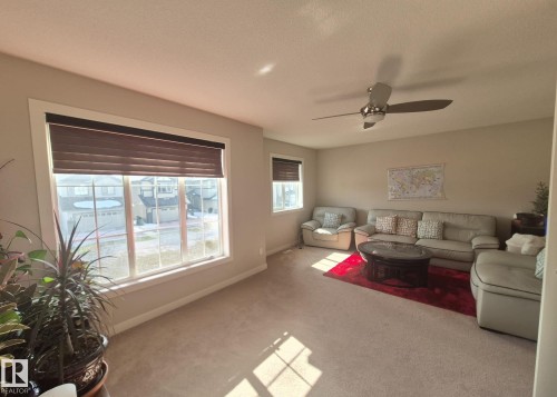 3308 18B Avenue, Edmonton, AB - Indoor Photo Showing Living Room