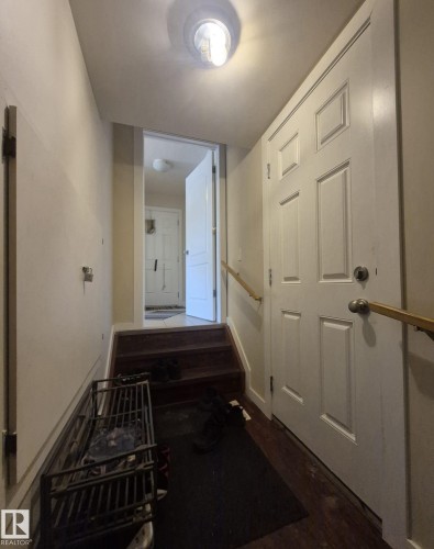 3308 18B Avenue, Edmonton, AB - Indoor Photo Showing Other Room