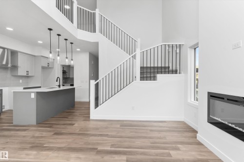 5039 Cawsey Link, Edmonton, AB 