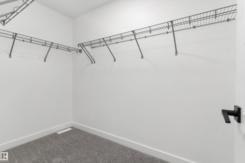 5039 Cawsey Link, Edmonton, AB 