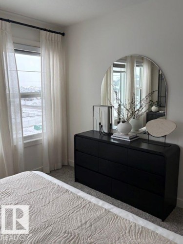 5039 Cawsey Link, Edmonton, AB - Indoor Photo Showing Bedroom
