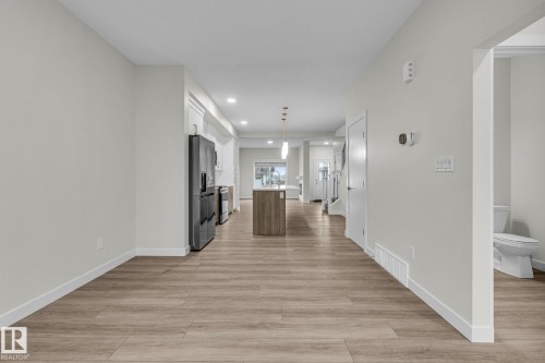 307 Brae Way, Leduc, AB - Indoor Photo Showing Other Room