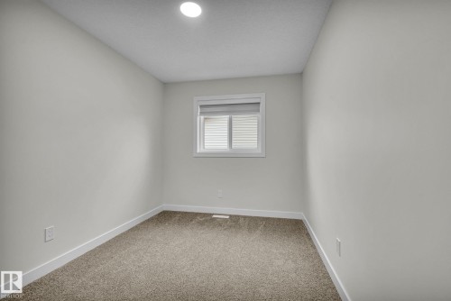 307 Brae Way, Leduc, AB - Indoor Photo Showing Other Room