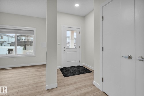 307 Brae Way, Leduc, AB - Indoor Photo Showing Other Room