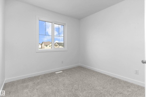 1058 Cristall Crescent, Edmonton, AB 