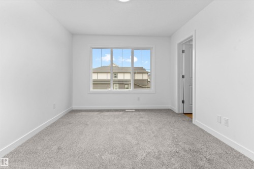 1058 Cristall Crescent, Edmonton, AB 