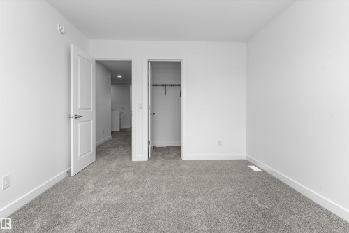 1058 Cristall Crescent, Edmonton, AB 