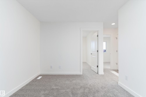 18709 18A Avenue, Edmonton, AB - Indoor Photo Showing Other Room