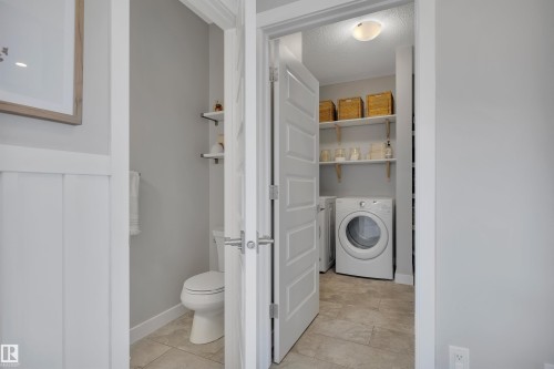 7490 Creighton Place, Edmonton, AB - Indoor Photo Showing Laundry Room