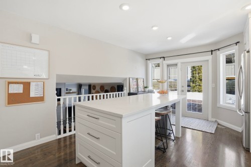 12 Evergreen Drive, St. Albert, AB - Indoor