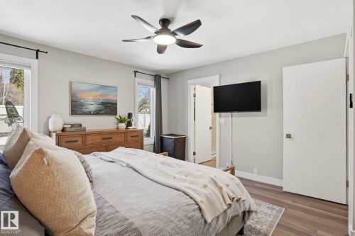 12 Evergreen Drive, St. Albert, AB - Indoor Photo Showing Bedroom