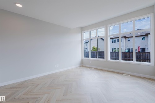 20632 43 Avenue, Edmonton, AB - Indoor Photo Showing Other Room