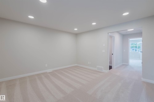20632 43 Avenue, Edmonton, AB - Indoor Photo Showing Other Room