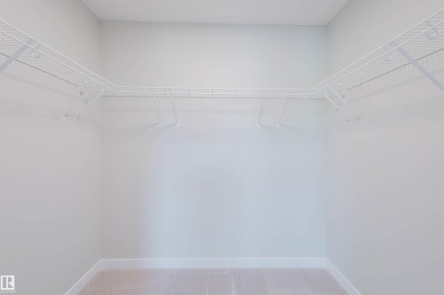 20632 43 Avenue, Edmonton, AB - Indoor With Storage