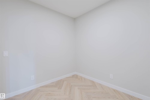 20632 43 Avenue, Edmonton, AB - Indoor Photo Showing Other Room