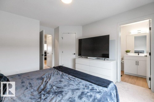 70 Westwind Drive, Spruce Grove, AB - Indoor Photo Showing Bedroom