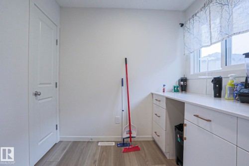 37 1530 Tamarack Boulevard, Edmonton, AB - Indoor Photo Showing Other Room