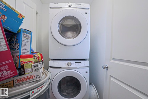 37 1530 Tamarack Boulevard, Edmonton, AB - Indoor Photo Showing Laundry Room