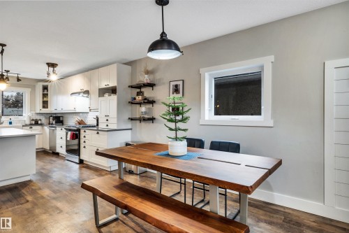 10430 148 Street, Edmonton, AB - Indoor Photo Showing Dining Room