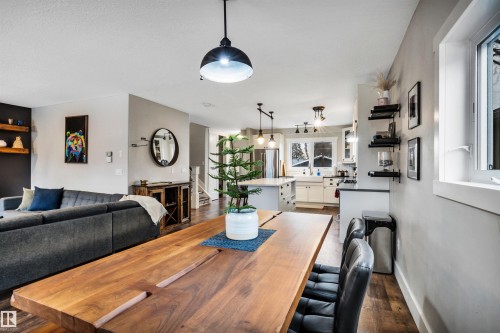 10430 148 Street, Edmonton, AB - Indoor