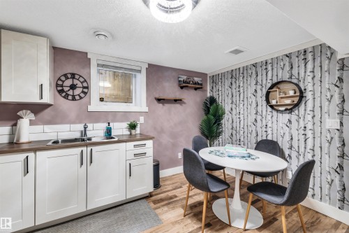 10430 148 Street, Edmonton, AB - Indoor