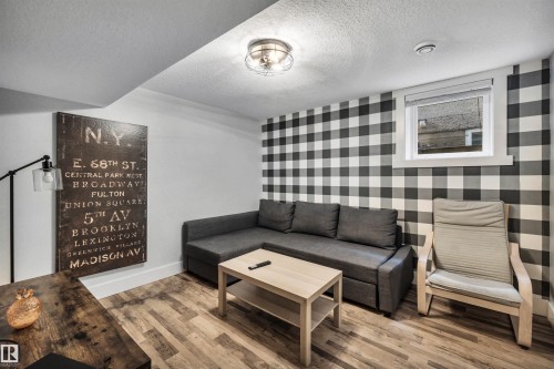 10430 148 Street, Edmonton, AB - Indoor