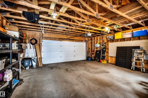 10430 148 Street, Edmonton, AB - Indoor Photo Showing Garage