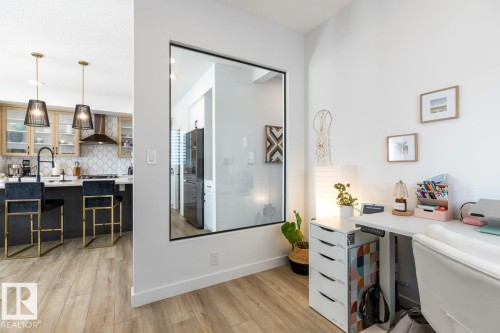 19147 22 Avenue, Edmonton, AB - Indoor