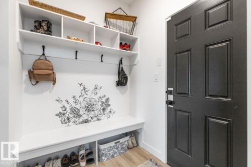 19147 22 Avenue, Edmonton, AB - Indoor