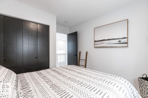 19147 22 Avenue, Edmonton, AB - Indoor Photo Showing Bedroom