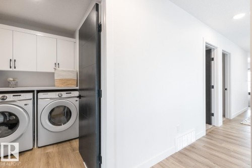 19147 22 Avenue, Edmonton, AB - Indoor Photo Showing Laundry Room