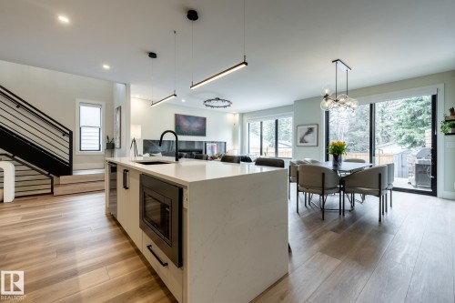 9503 142 Street, Edmonton, AB - Indoor